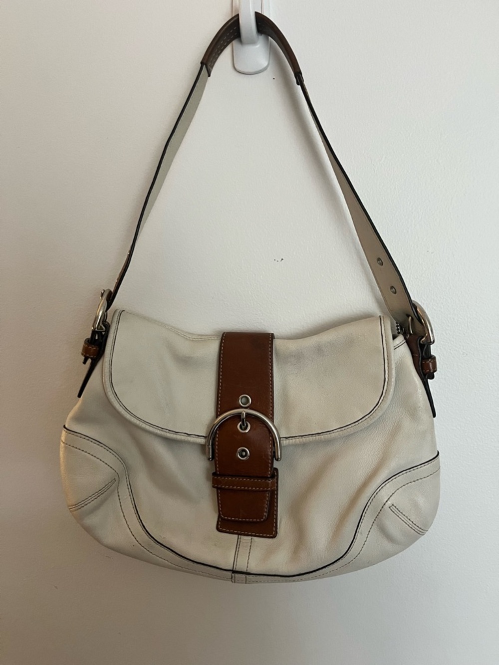 Coach vintage soho y2k Cream and Brown Leather Shoulder Bag